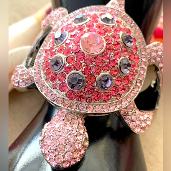 Turtle Fashion Pink Rhinestone Dressy Party Bangle Hinged Clamper Bracelet - Picture 4 of 12